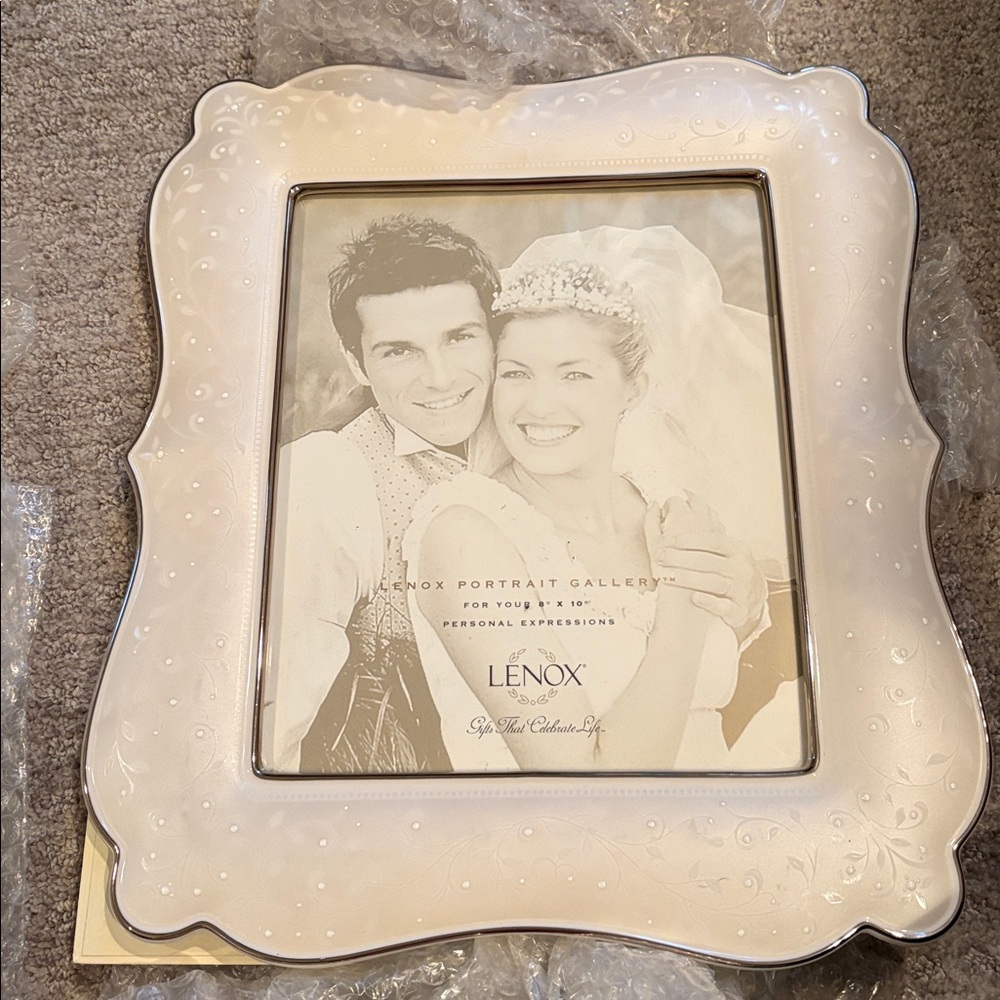 Lenox Ivory Decorative Frame